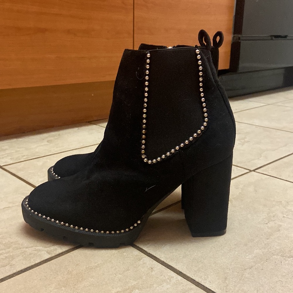 Heeled Booties - Picture 3 of 4